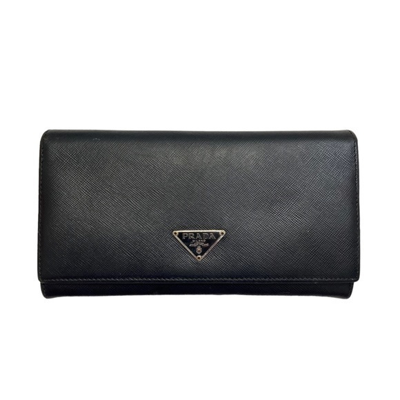 Prada saffiano leather vintage wallet